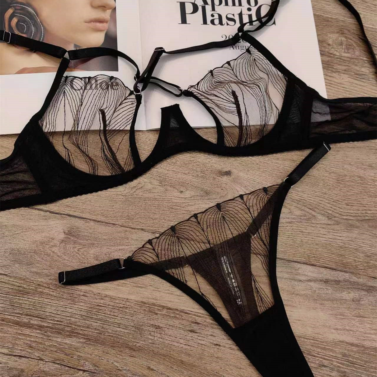 Élan – French Cross-Tie Lace Bra Set [LV258]
