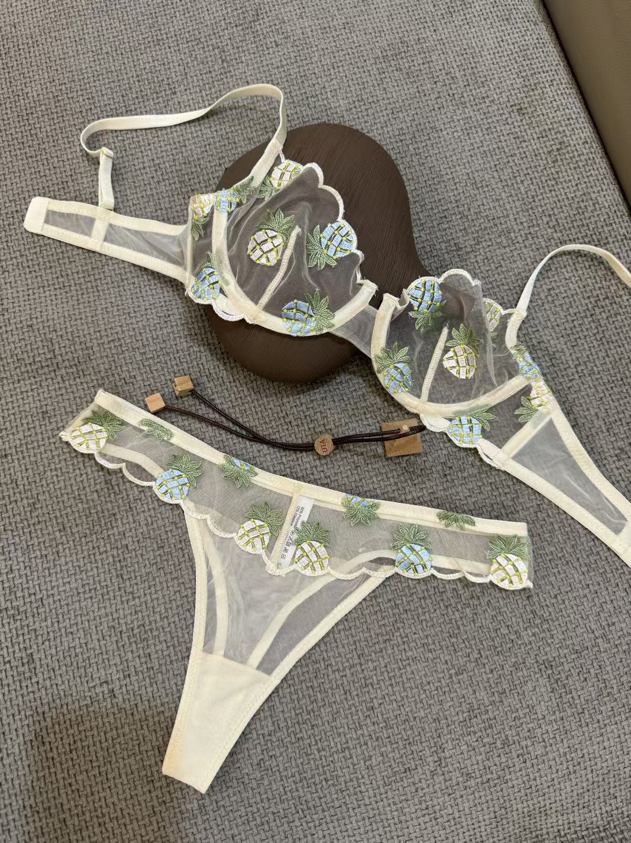 Blush Flow – Embroidered Lift Bra Set [8619]